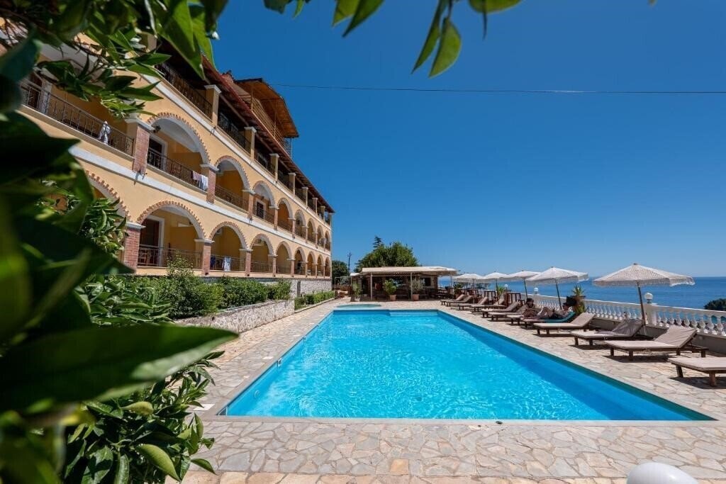 Готель Apart Hotel Alex 5*