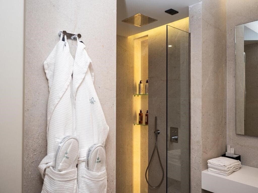 Панорама La Brisa Boutique Hotel 5*