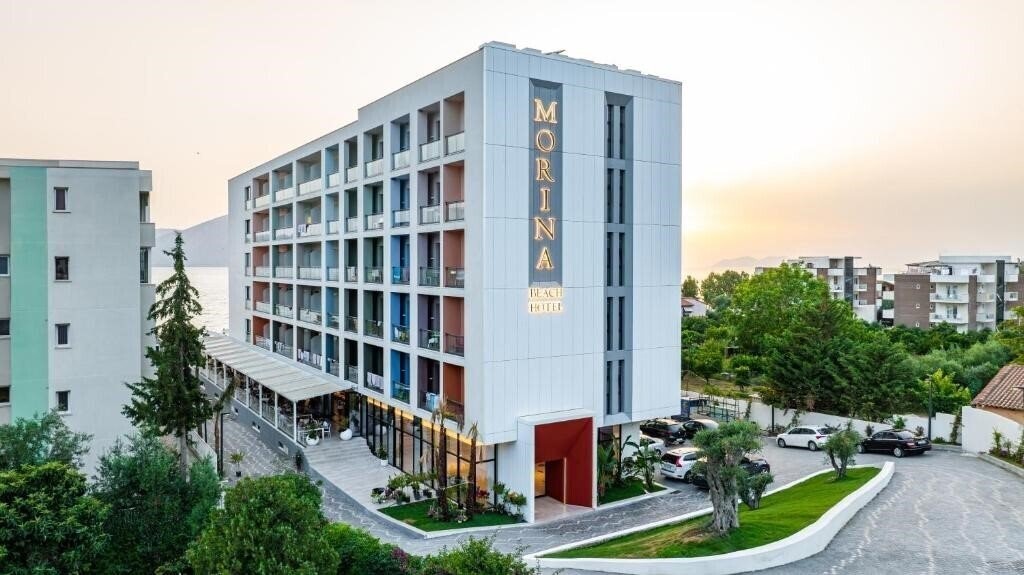 Готель Morina Beach 4*