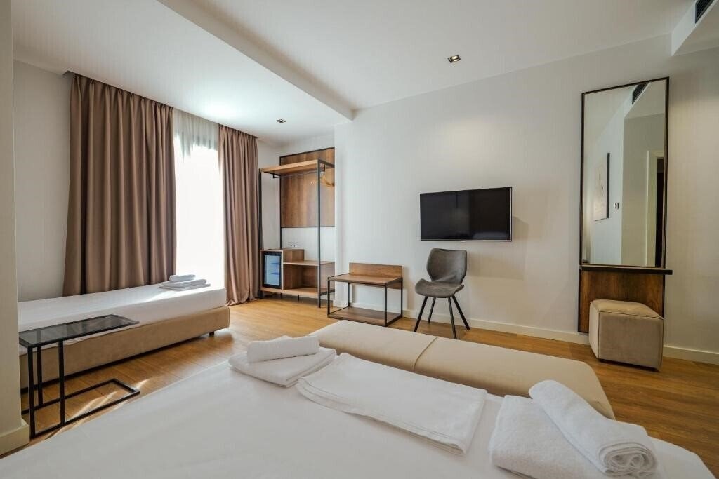 Панорама Central Hotel (ex. Hotel Central) 3*