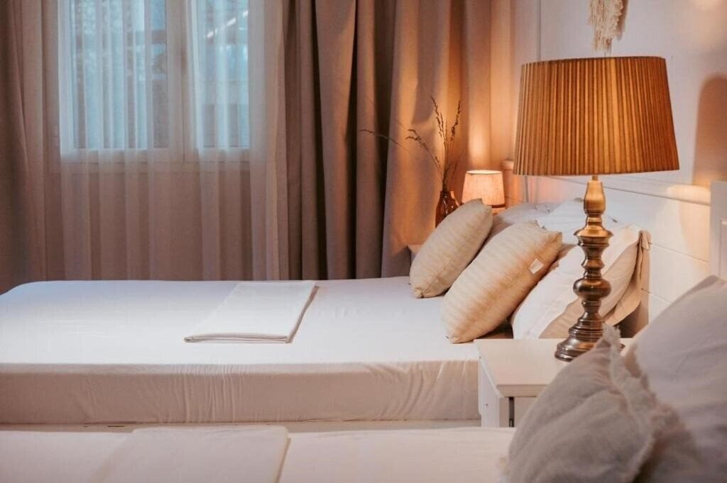 Панорама Drymades Bungalows 4*