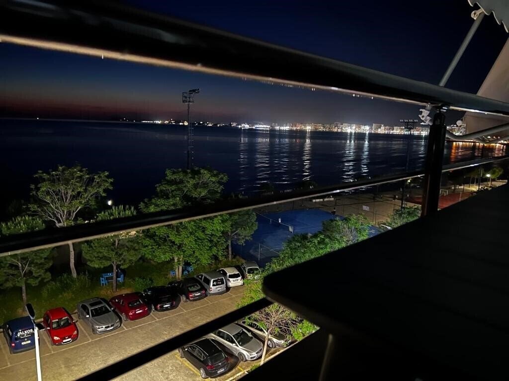 Панорама Hotel Lungomare Vlore (ex. Lungomare Hotel) 3*