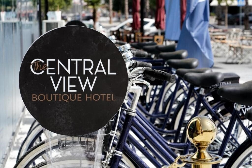 Отель The Central View Boutique Hotel 4*