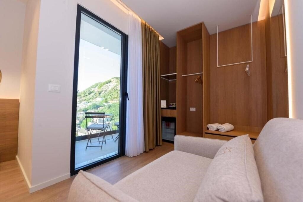 Картинка Mahoro Boutique Hotel Vlore 4*