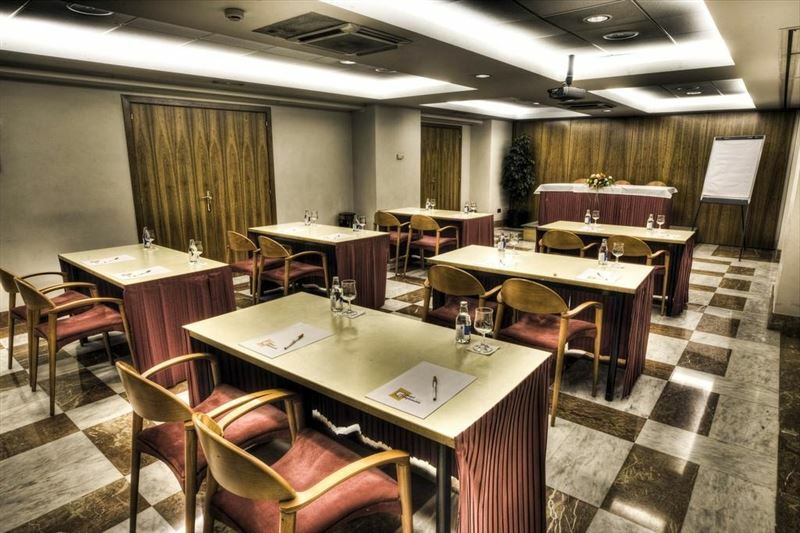 Территория Zenit Diplomatic 4*