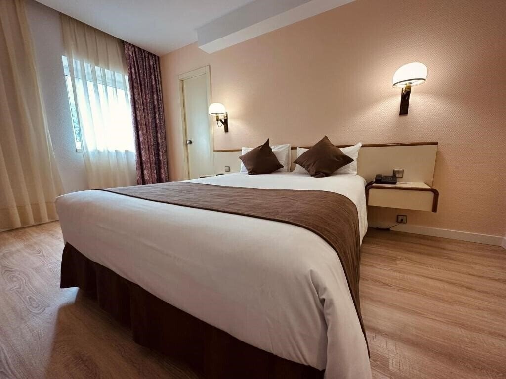 Панорама Andorra Palace 3*