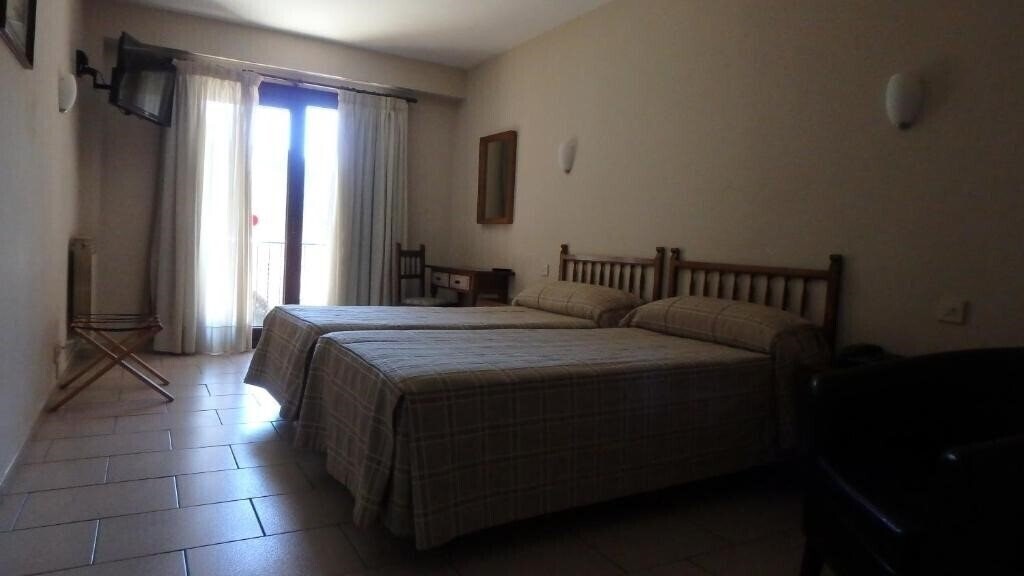 Апартаменти Xalet Besoli Atiram Hotel 3*