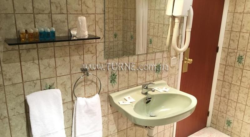 Панорама Oros (ex. Somriu Oros) 3*