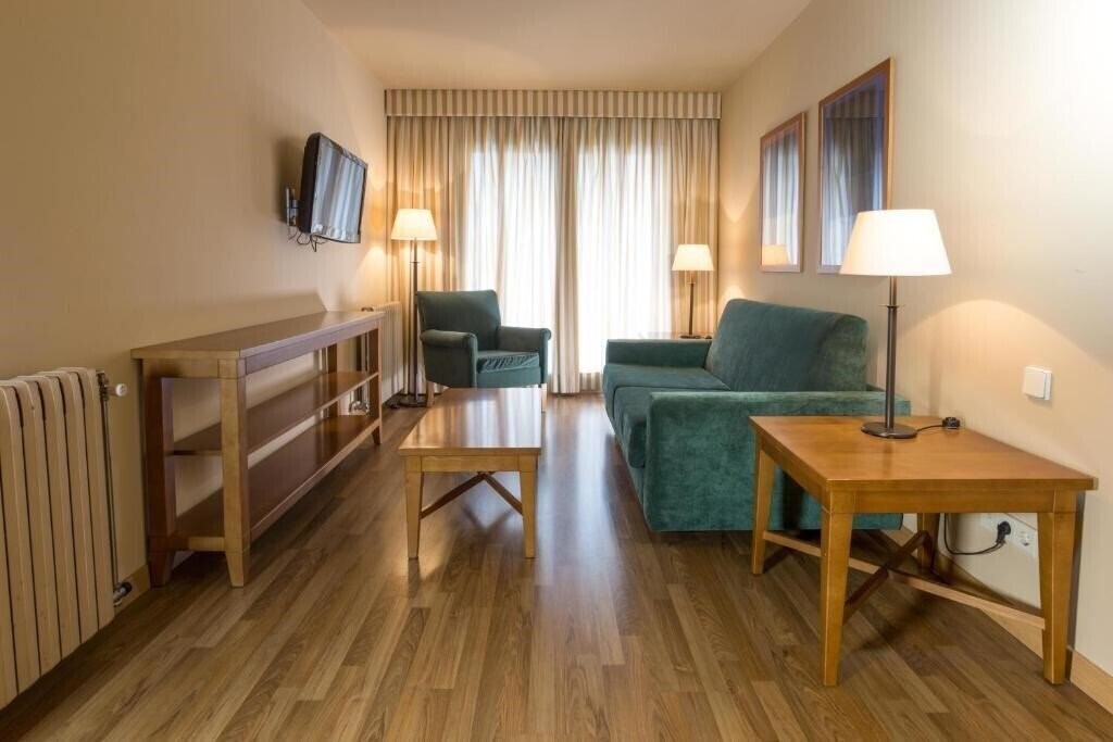 Вид Hotansa Shusski Hotel 4*
