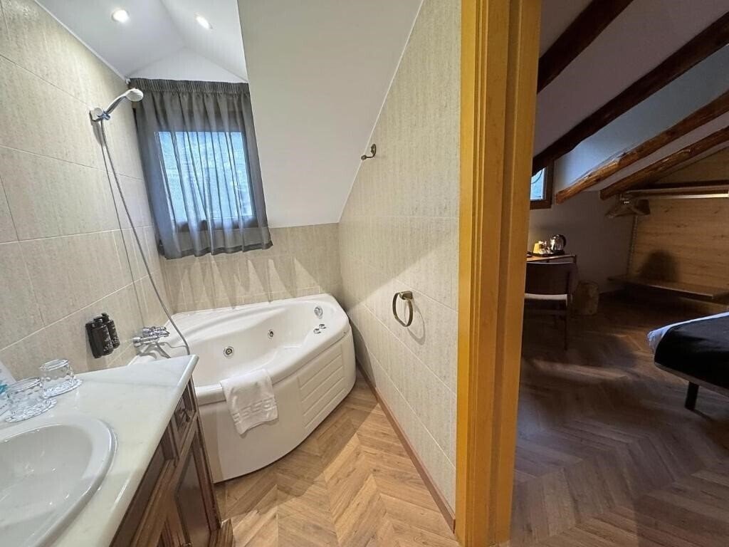 Апартаменты Paris 3*