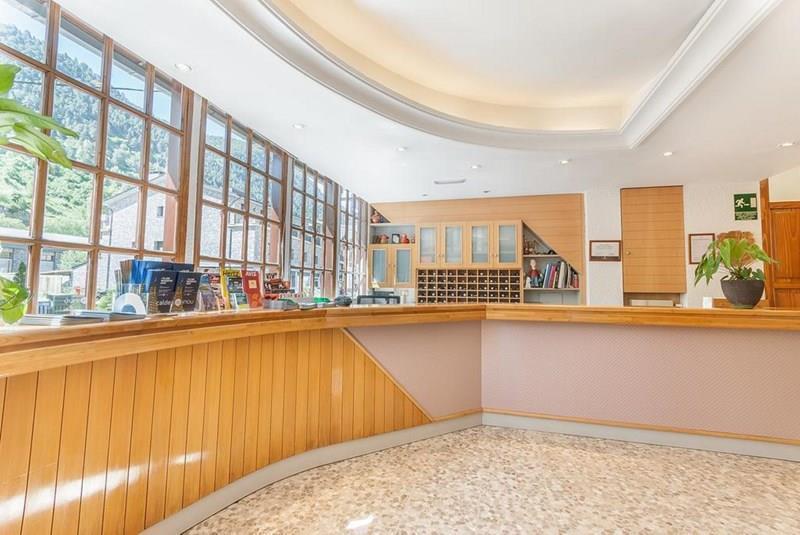 Апартаменти Montecarlo 2*