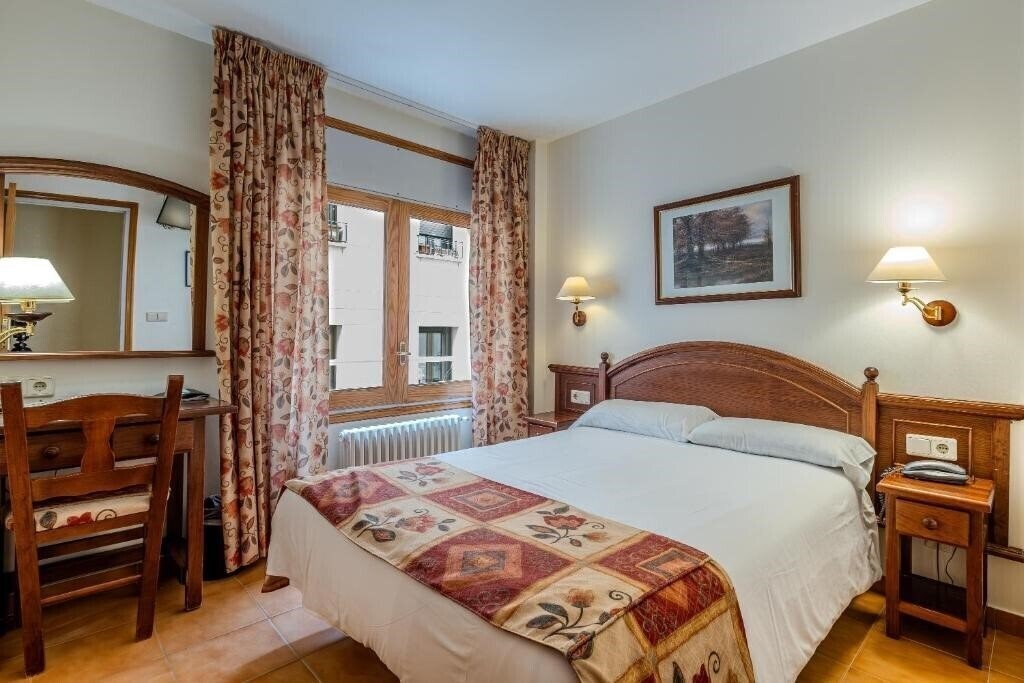 Вид Montecarlo 2*