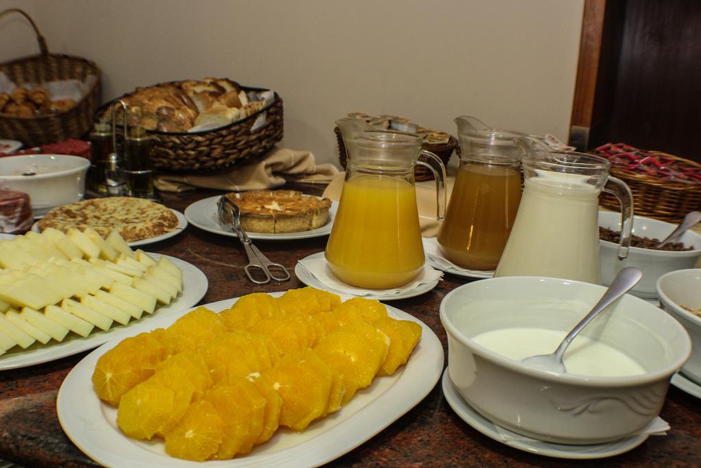 Панорама Oros 3*