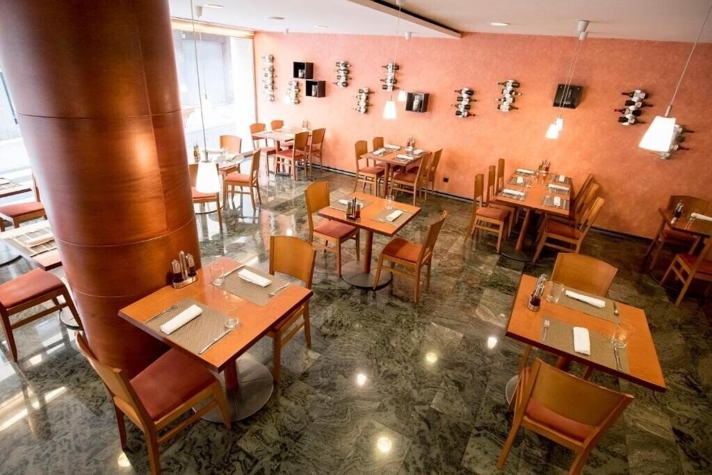 Панорама Delfos 4*