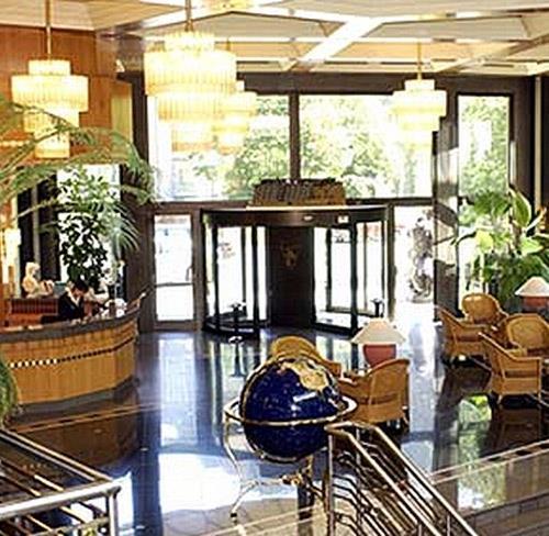 Апартаменти Roc De Caldes 5*