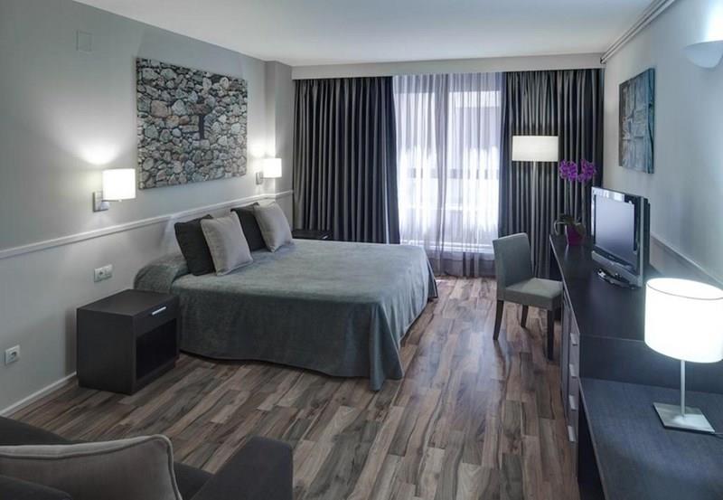 Картинка Prisma 4*