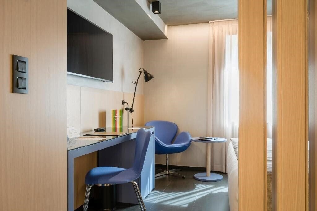 Територія Metropolis 4*