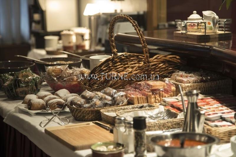 Територія Imperial Atiram 4*