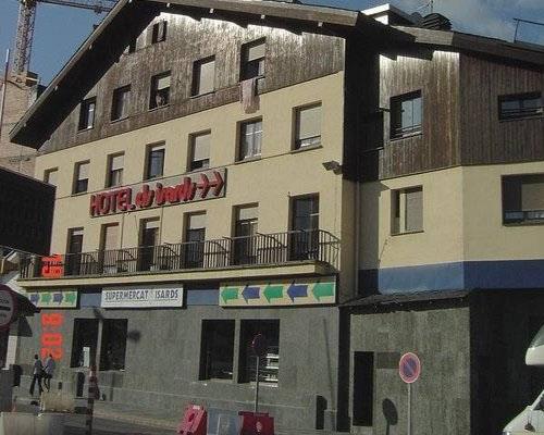 Територія Somriu Refugi Dels Isards 3*