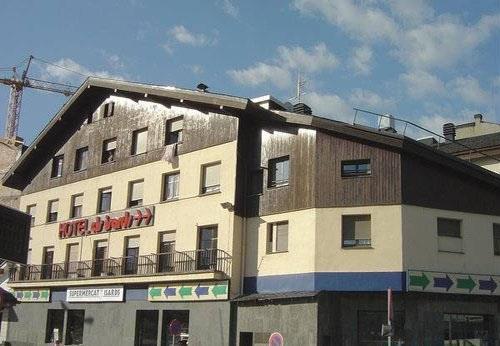 Фотографія Somriu Refugi Dels Isards 3*