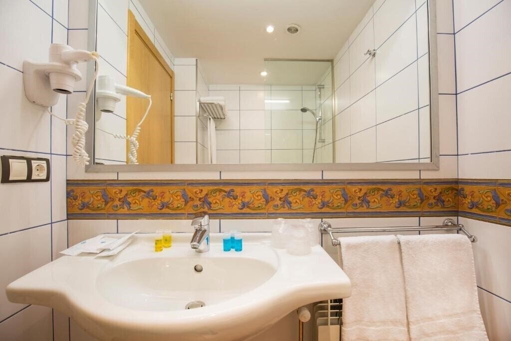 Фотографія Catalunya 3*