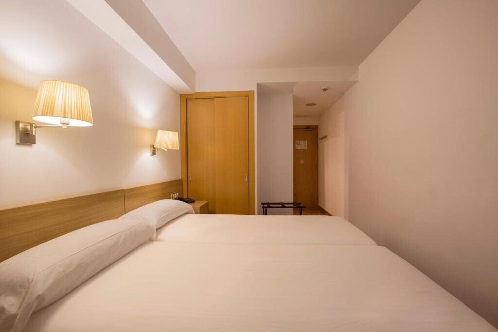 Панорама Catalunya 3*