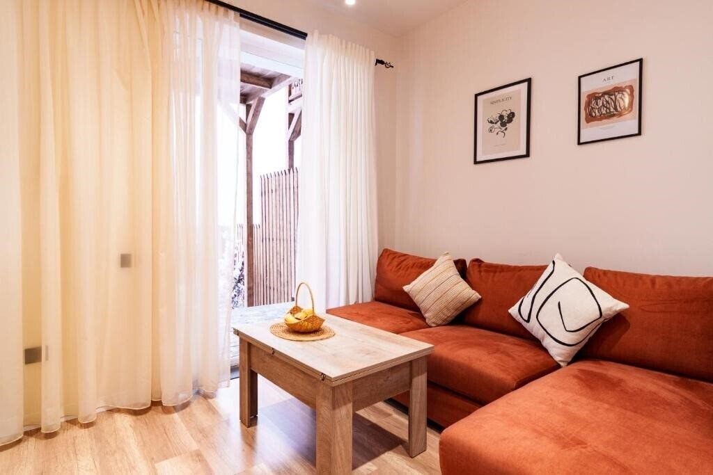 Територія Motives Inn Dilijan 4*