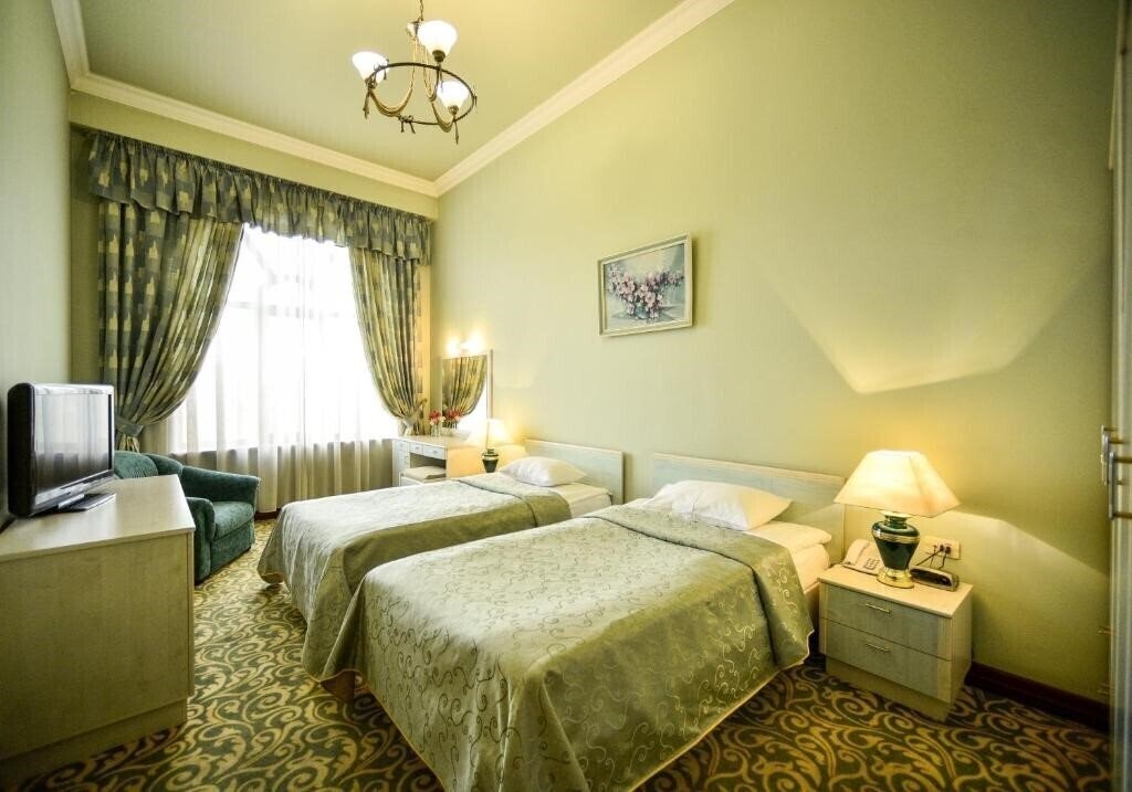 Апартаменты Metropol Hotel Yerevan 4*