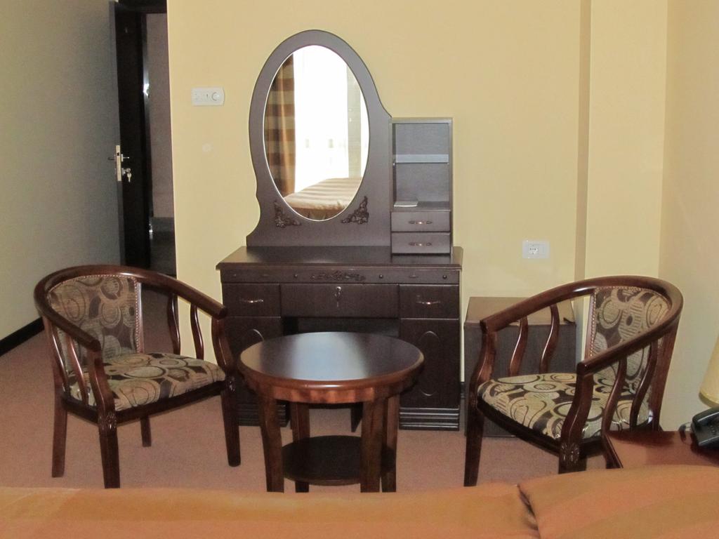 Панорама Наре 3*