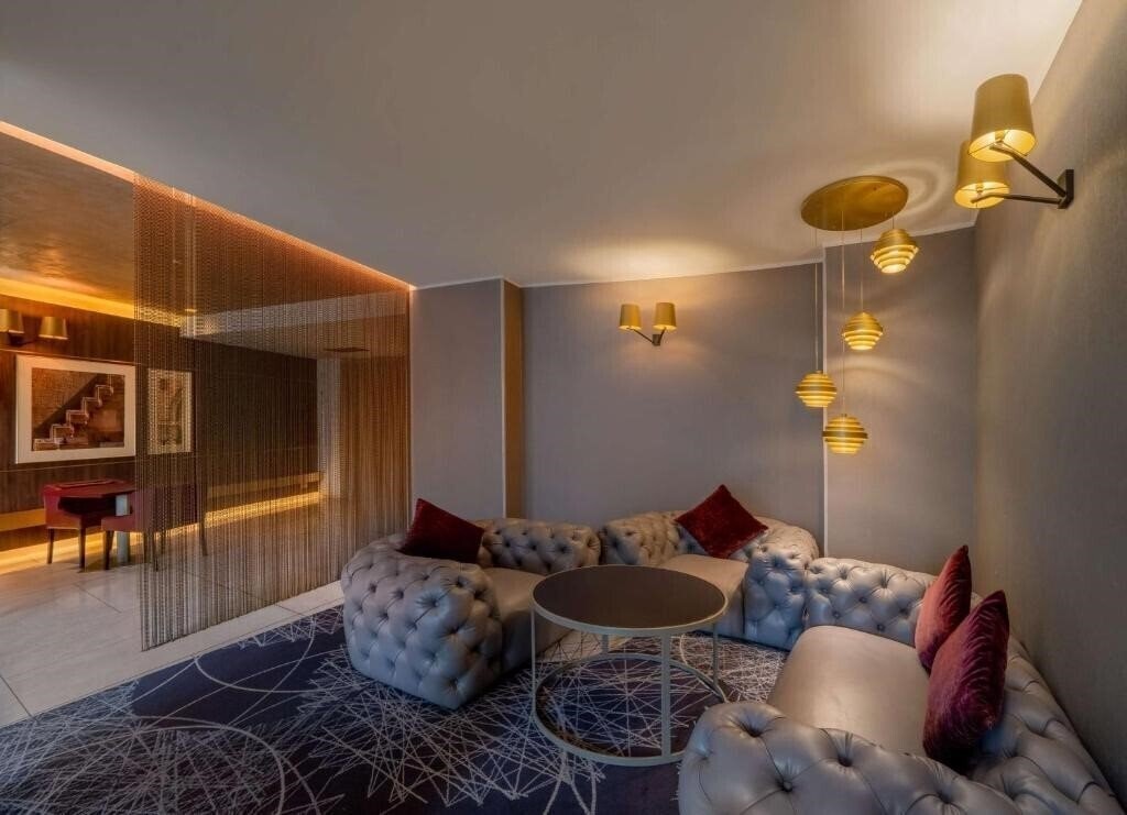 Панорама Double Tree By Hilton 5*