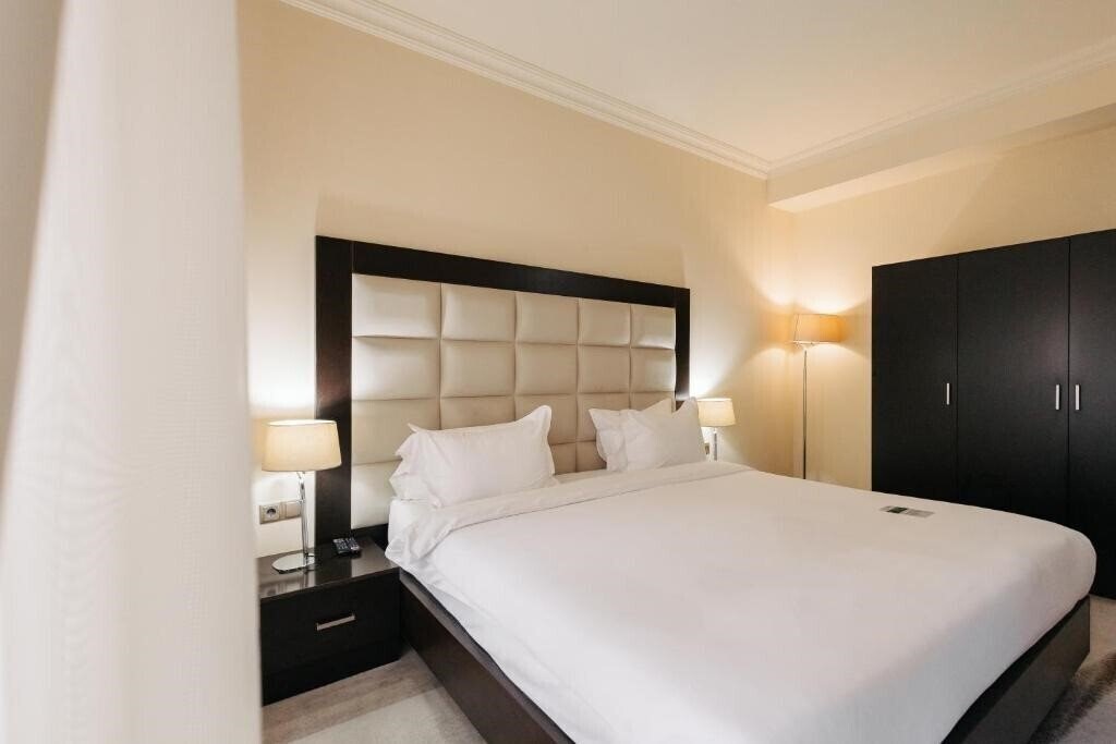 Вид Paris 4*