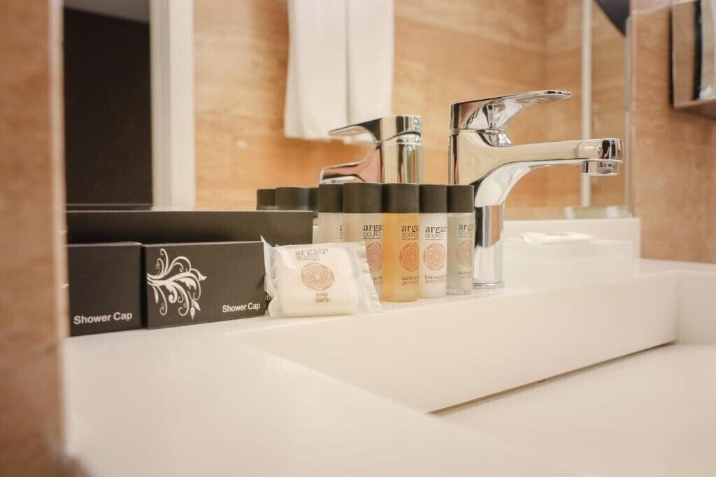 Панорама Opera Suite 4*