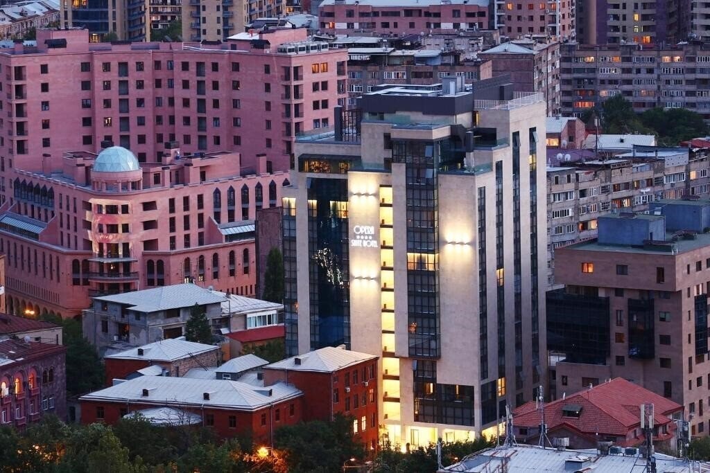 Готель Opera Suite 4*