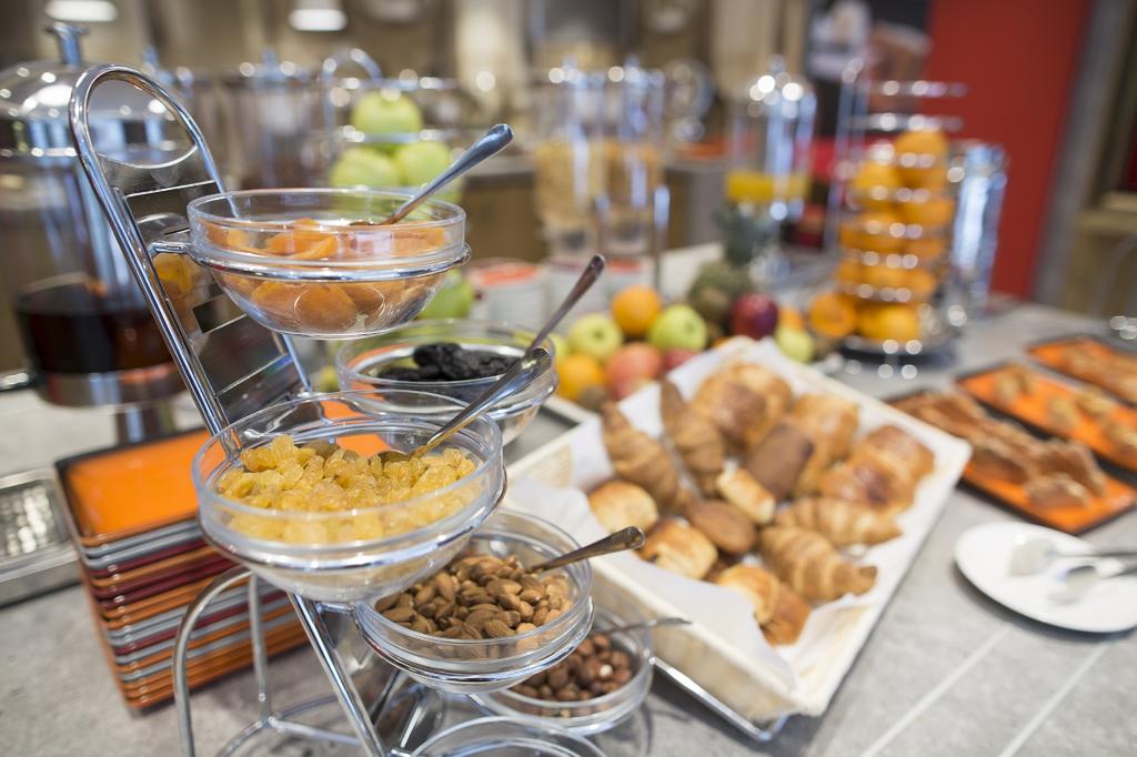 Изображение Ibis Yerevan 3*