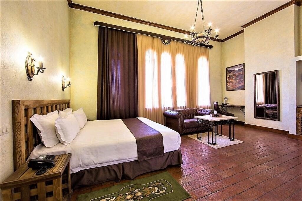 Фотографія Caucasus 4*