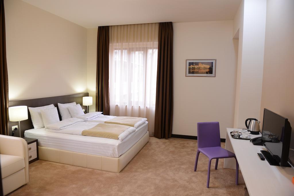 Отель My Hotel Yerevan 3*