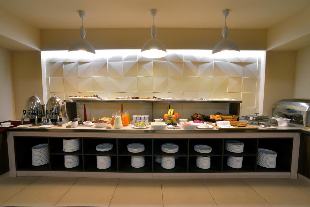 Територія Minotel Barsam Suites 4*