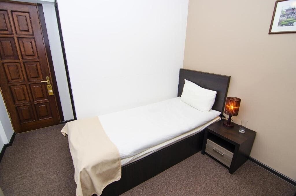 Панорама City Centre Hotel Yerevan By Picnic 3*