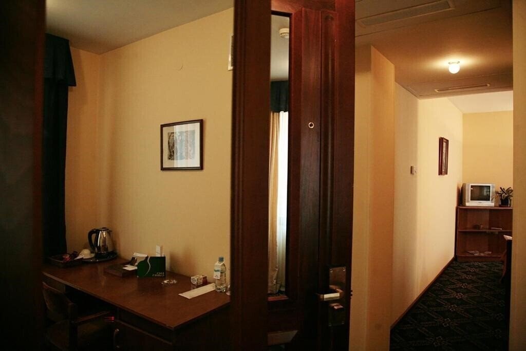 Панорама Ararat Hotel Yerevan 4*