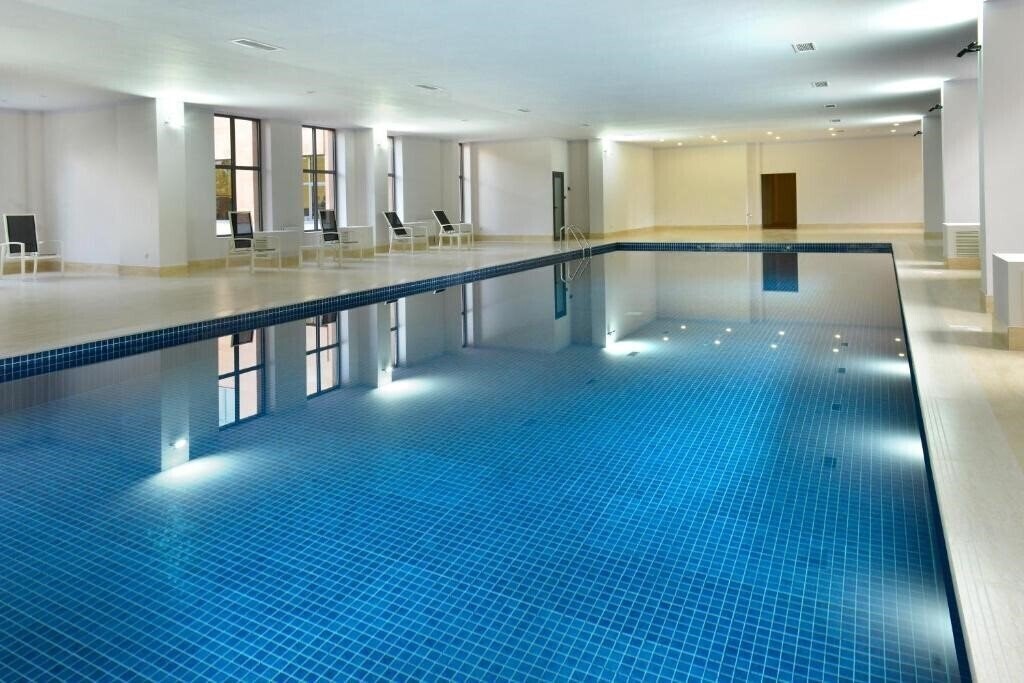 Зображення Ani Grand + 4*