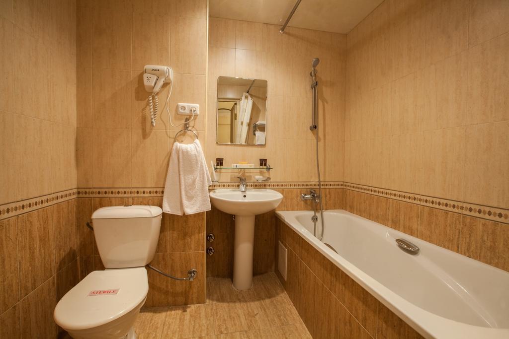 Територія Aviatrans Hotel 4*