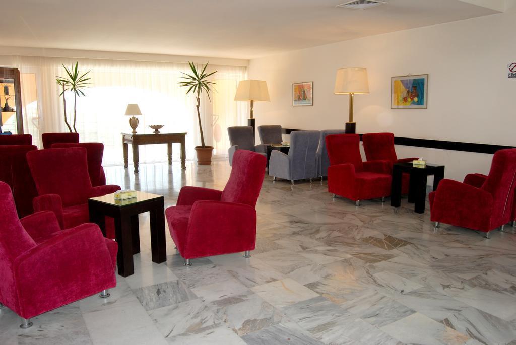 Вид Regineh Hotel 3*