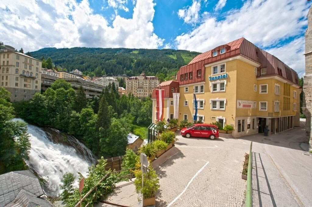 Готель Cordial Sanotel 4*