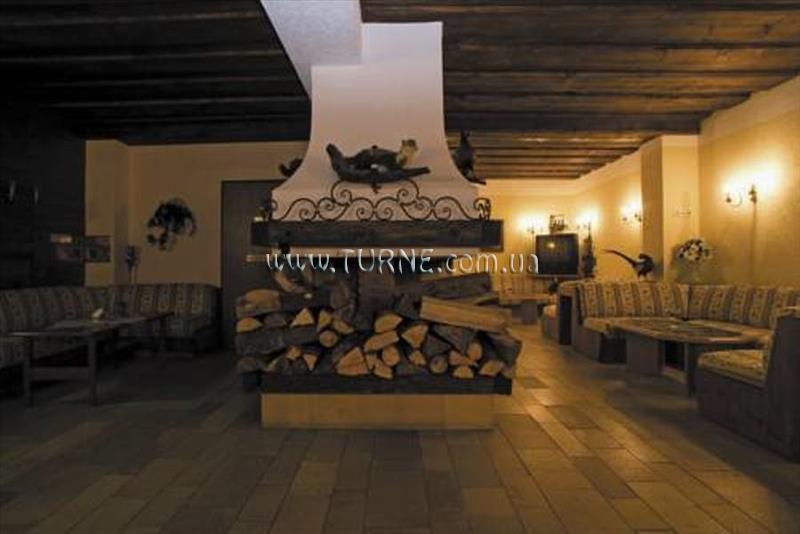 Апартаменти Alpenhotel Dachstein 3*