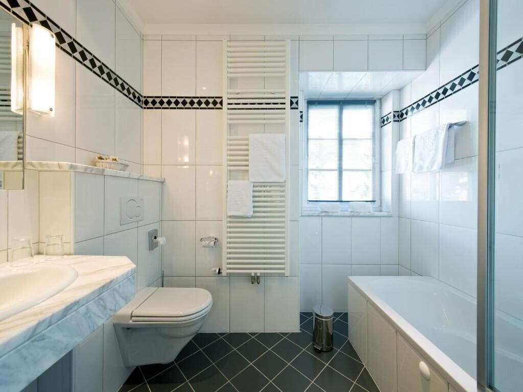 Апартаменты Post Hotel Bad Gastein 4*