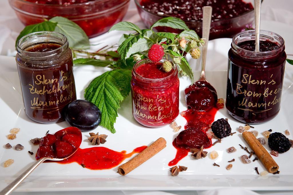 Панорама Zum Stern 4*