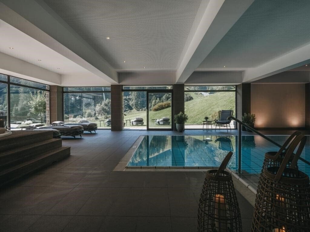 Фотография Alpine Resort Zell Am See 4*