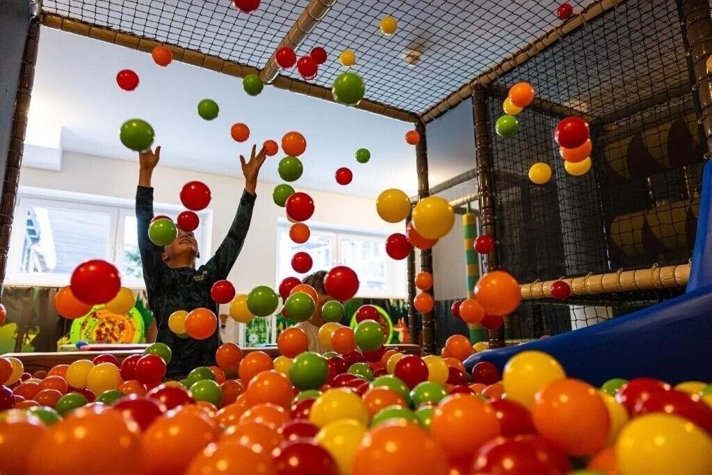 Територія Waldhof 4*