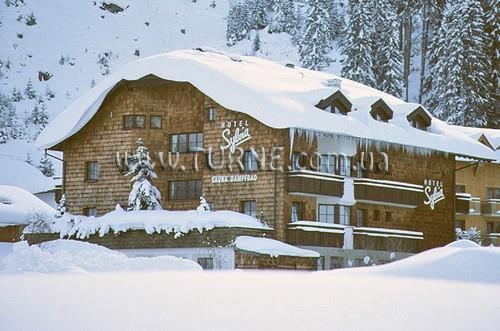 Отель Sylvia 4*