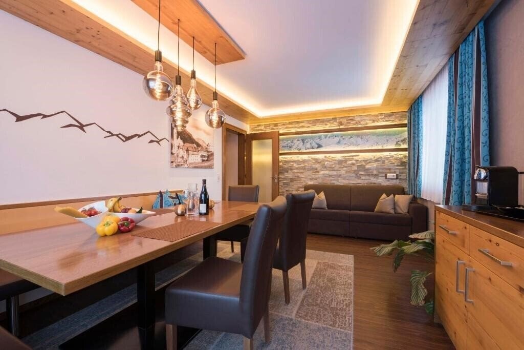 Апартаменты Garni Mirabell 5*